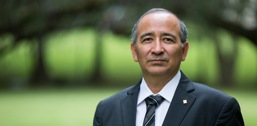 Académico de Ciencias Actuariales imparte conferencia en Puebla