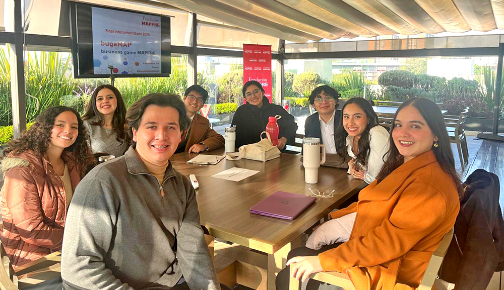 Alumnos de la Facultad de Ciencias Actuariales participan en el Certamen Interuniversitario BugaMAP 2024
