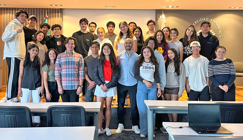 Con “Consultoría Financiera 360°” inspiramos a alumnos a explorar un futuro estratégico