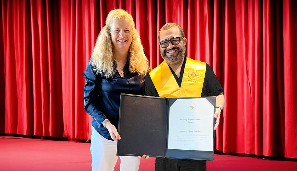 Ludwig Frontier, a student form the Dominican Republic, receives his Master’s Degree in Global Bioethics