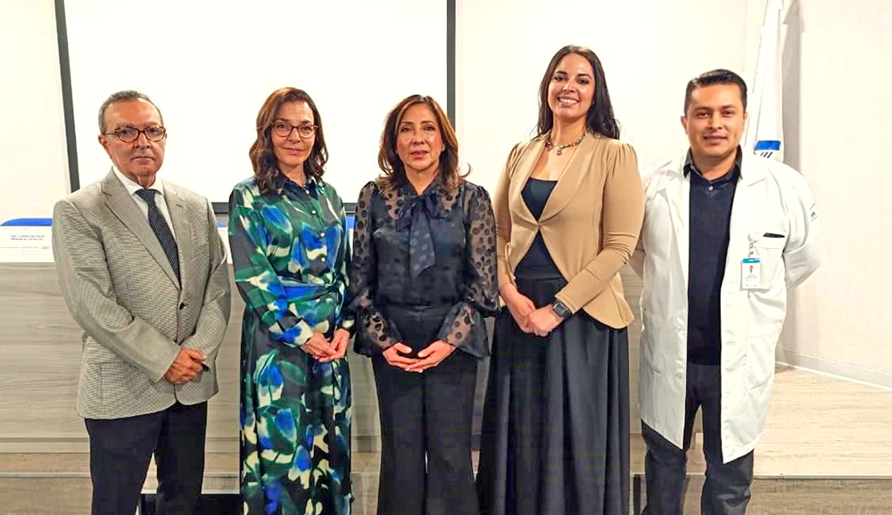 School of Bioethics present at the Ángeles Mocel Hospital Medical Conference 2025