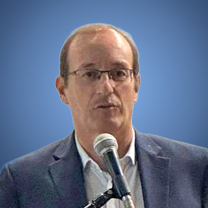 Dr. Jorge César Martínez