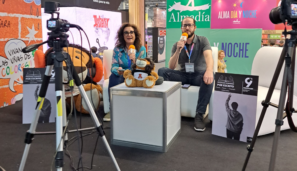 Facultad de Comunicación, presente en FIL Guadalajara 2024