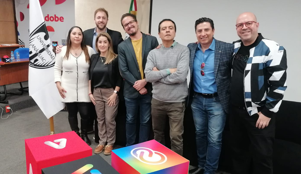 El D.G. Rafael Hidalgo y Terán imparte conferencia a docentes de la Facultad de Diseño