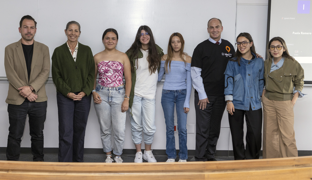 Alumnos de Diseño participan en el XVIII Congreso Internacional Anáhuac de Responsabilidad Social