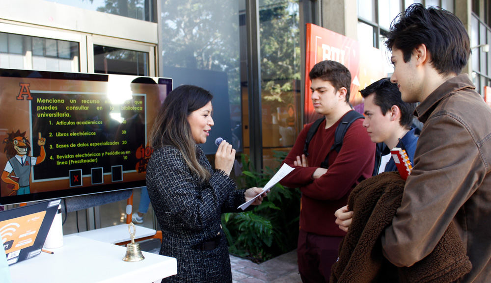 Biblioteca An&aacute;huac participa en la BIU 2026