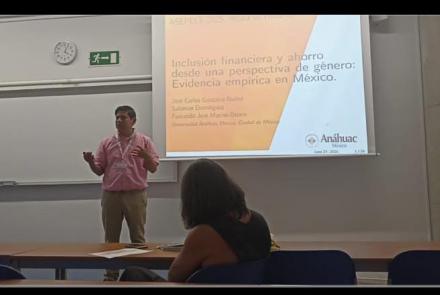 El profesor Domínguez en ASEPELT 2025