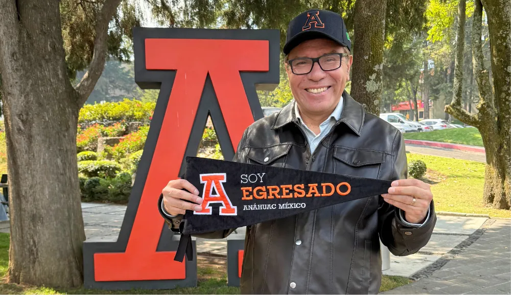 Egresado del Cap&iacute;tulo Nueva York imparte ponencia en su alma mater